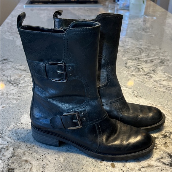 Enzo Angiolini Shoes - Enzo Angiolini Easinley Distressed Black Leather Moto Boots Size 6 - EUC